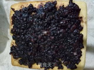 切片面包紫米红豆紫薯三明治的做法步骤：3