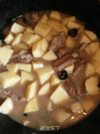 土豆炖排骨的做法步骤：7