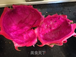 凉拌火龙果的做法步骤：1