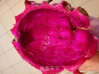 凉拌火龙果的做法步骤：2