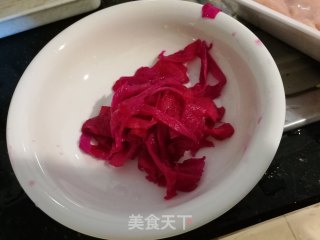 凉拌火龙果的做法步骤：4