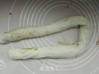 老北京芝麻酱烧饼的做法步骤：6