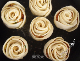 浪漫玫瑰花煎饺的做法步骤：7