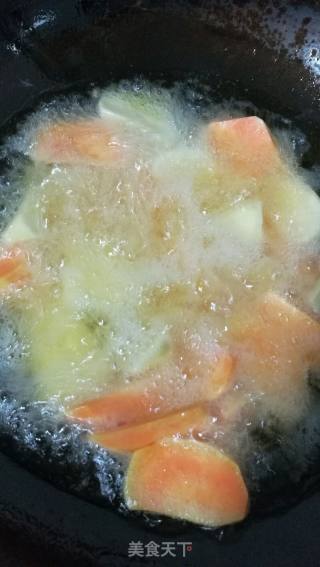 拔丝红薯的做法步骤：3