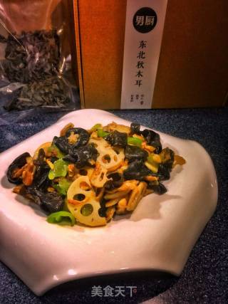木耳藕片炒肉的做法步骤：8