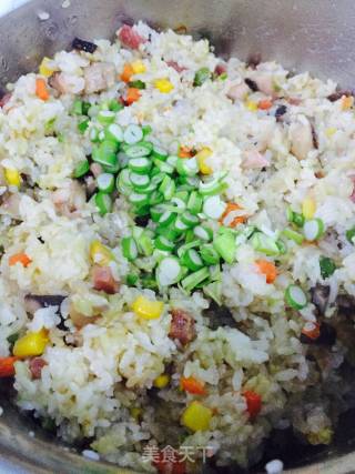 腊肉香菇焖饭的做法步骤：17