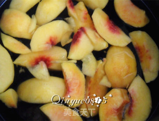 自制纯天然黄桃罐头的做法步骤：6