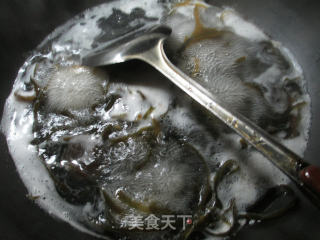 海带丝炒鱿鱼的做法步骤：4