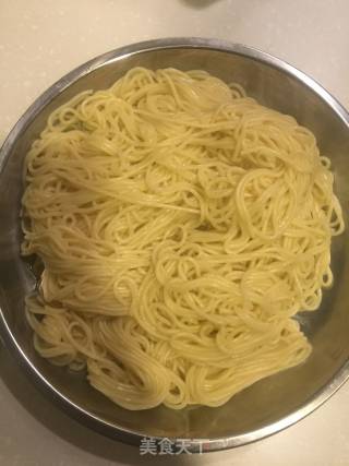 浓汤面的做法步骤：1