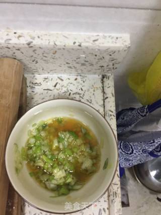葱香烙饼的做法步骤：3