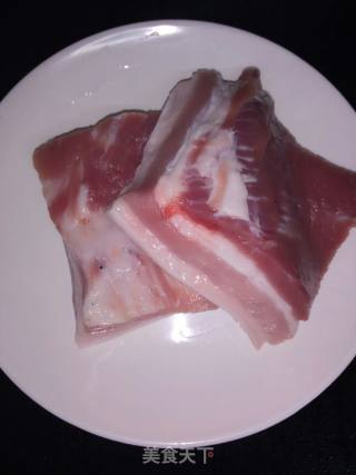 梅菜扣肉的做法步骤：1