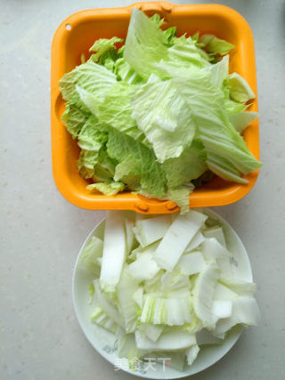 香菇肉丸炖白菜的做法步骤：9