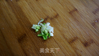 香辣肉末豆腐角-----下饭神器的做法步骤：4
