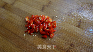 香辣肉末豆腐角-----下饭神器的做法步骤：6