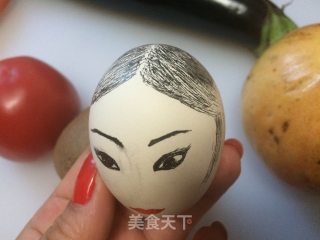 餐盘画满族女子的做法步骤：2