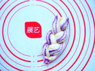 紫薯绣球面包的做法步骤：16
