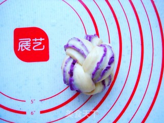 紫薯绣球面包的做法步骤：18