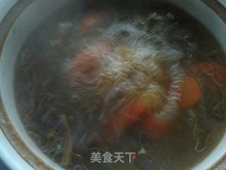 懒人炖汤一龙骨茶树菇汤的做法步骤：5