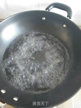 菠菜炒鸡蛋的做法步骤：2