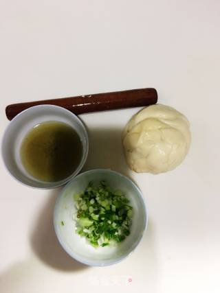葱油半烫面饼的做法步骤：3
