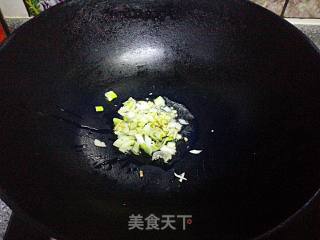 番茄炒菜花的做法步骤：2