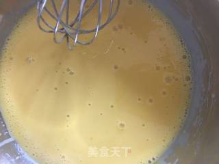八寸戚风蛋糕【酸奶版的戚风蛋糕】的做法步骤：4