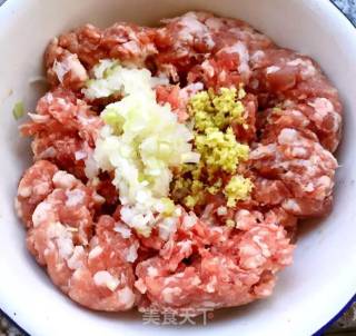 香酥茄盒的做法步骤：1