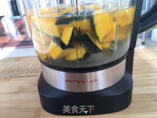 黑贝南瓜米糊的做法步骤：4