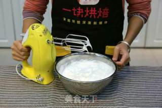 圣诞雪人蛋糕卷的做法步骤：8