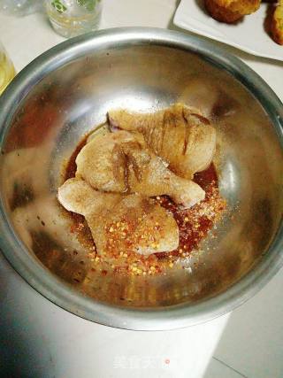 脆皮鸡腿的做法步骤：2