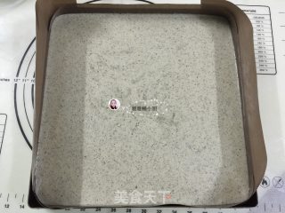 黑芝麻波点蛋糕卷的做法步骤：14