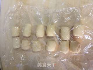酥皮核桃仁紫薯球的做法步骤：31