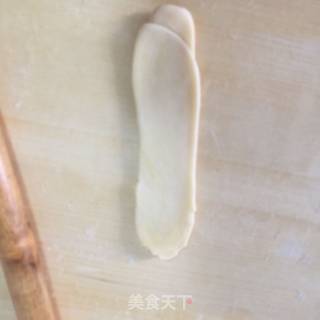 酥皮核桃仁紫薯球的做法步骤：32