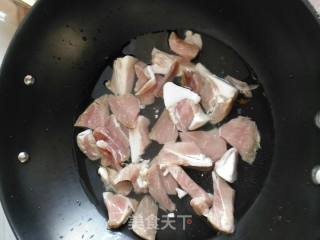 冬瓜咸肉木耳汤的做法步骤：1