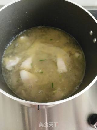 冬瓜咸肉木耳汤的做法步骤：7