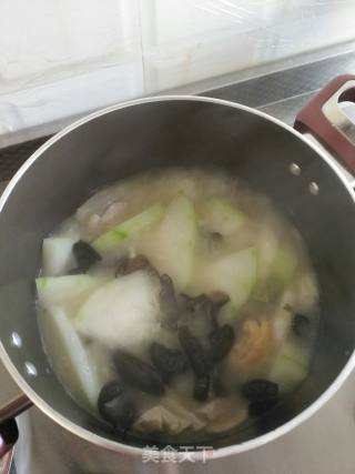 冬瓜咸肉木耳汤的做法步骤：9