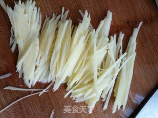 酸辣土豆丝的做法步骤：3