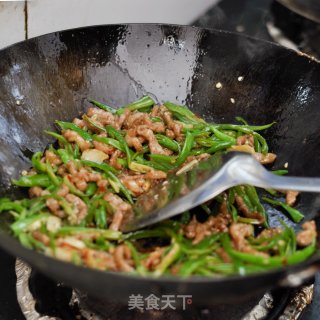 青椒肉丝的做法步骤：3