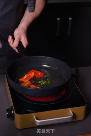 阿拉斯加黑鳕鱼的做法步骤：1