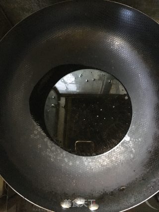 五彩炒饭的做法步骤：3