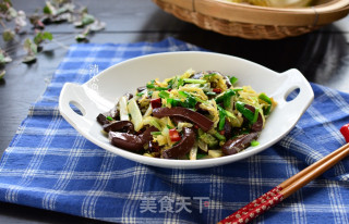 雾霾明星菜:大白菜炒血豆腐的做法步骤：6