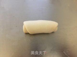 蛋黄酥的做法步骤：8