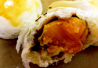 蛋黄酥的做法步骤：19