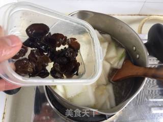虾皮木耳冬瓜汤的做法步骤：8