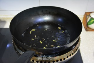 菠菜猪肝汤的做法步骤：4