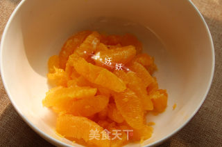香橙慕斯蛋糕的做法步骤：1