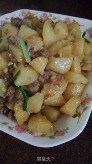 肉末焖薯仔的做法步骤：6