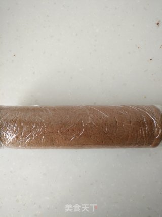 摩卡酥粒巧克力蛋糕卷的做法步骤：24