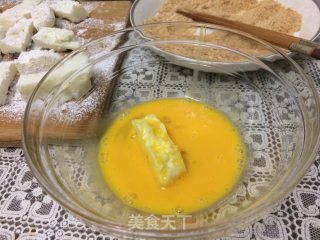 脆皮炸鲜奶的做法步骤：10