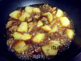 土豆炖排骨#肉肉厨的做法步骤：11